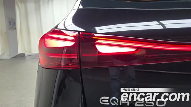 Mercedes-Benz EQA H243 — Фото автомобиля 8