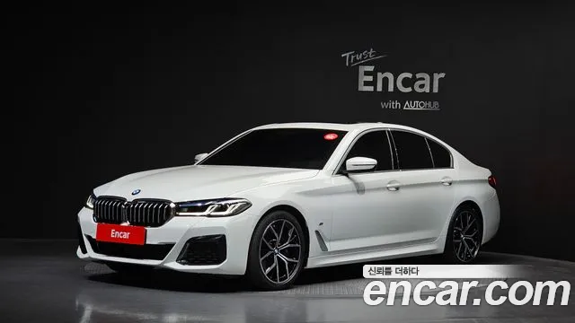 Фотография автомобиля — BMW 5 Series G30
