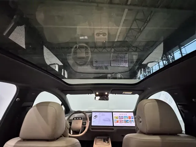 Li Auto i6 — Фото автомобиля 20