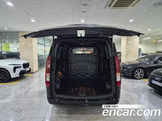 Hyundai Staria — Фото автомобиля 5