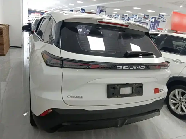 Beijing X55 — Фото автомобиля 4