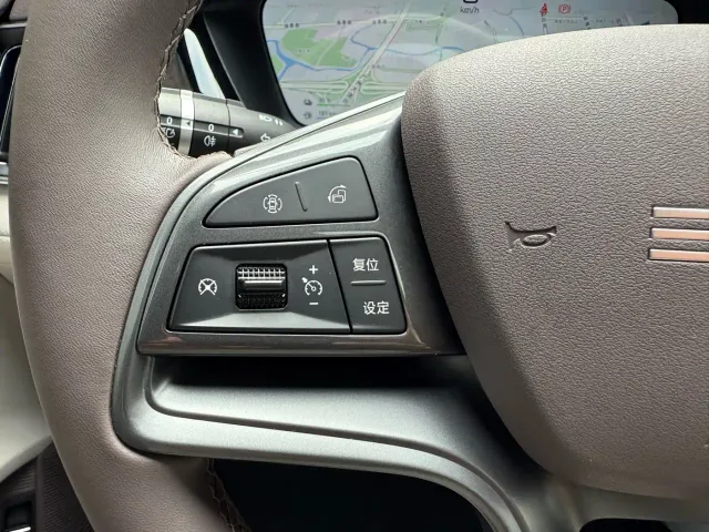 BYD Song PLUS — Фото автомобиля 18