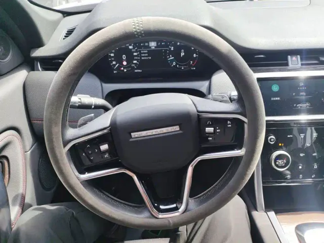 Land Rover Discovery Sport — Фото автомобиля 6