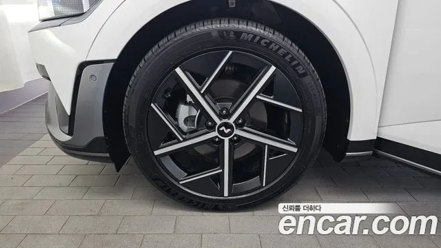 Hyundai Ioniq 5 Ioniq 5 (New) — Фото автомобиля 5