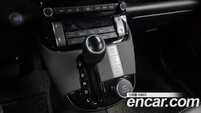 Hyundai Casper Casper Turbo Essential — Фото автомобиля 9