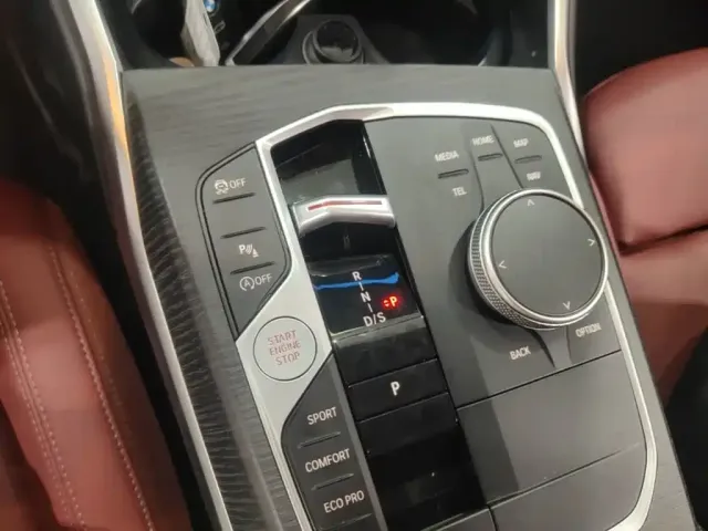 BMW 3 Series — Фото автомобиля 18