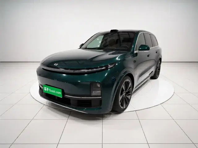 Фотография автомобиля — Li Auto L9