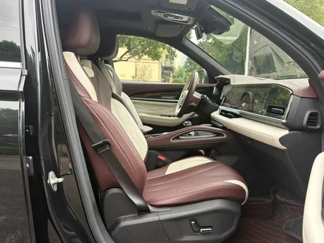 Geely Xingyue L — Фото автомобиля 17