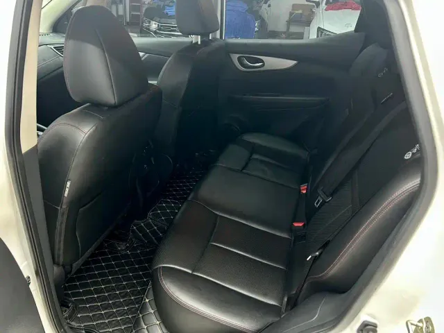 Nissan Qashqai — Фото автомобиля 9