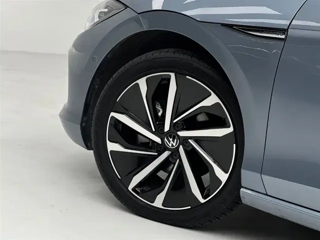Volkswagen Lamando — Фото автомобиля 12