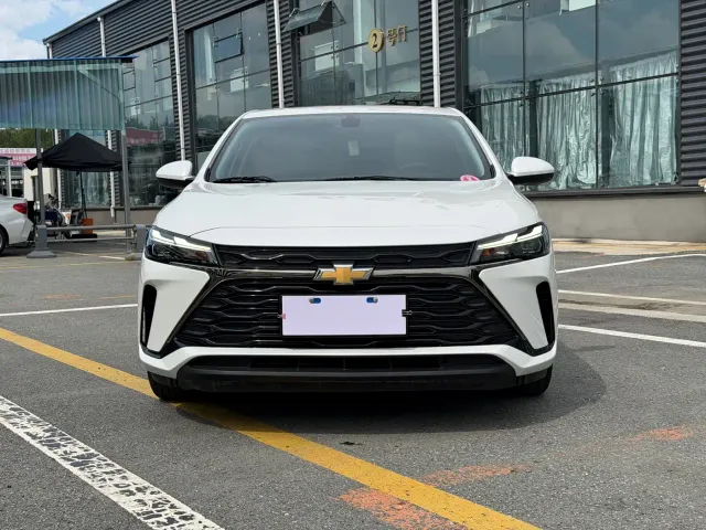 Chevrolet Monza — Фото автомобиля 2