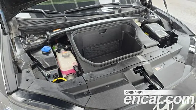 Hyundai Ioniq 6 — Фото автомобиля 9