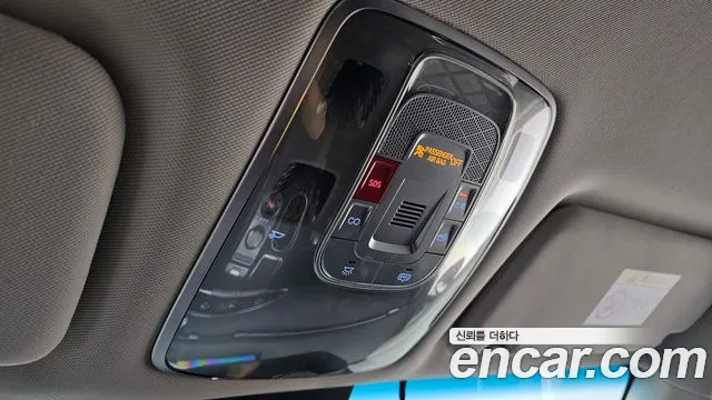 Genesis GV70 2.5T Бензин AWD — Фото автомобиля 14