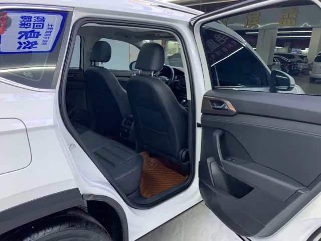 Volkswagen Tharu — Фото автомобиля 17