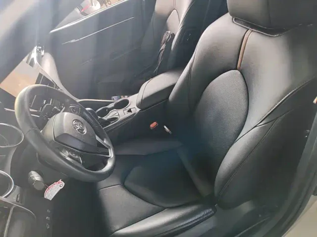 Toyota Camry — Фото автомобиля 14