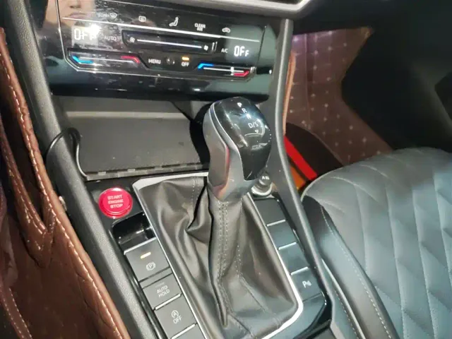 Volkswagen Sagitar — Фото автомобиля 13