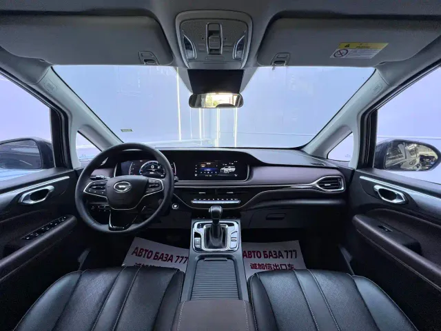 GAC Trumpchi M6 — Фото автомобиля 15