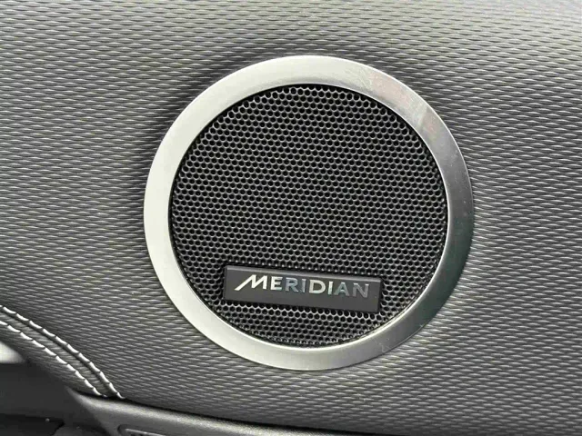 Land Rover Discovery — Фото автомобиля 12