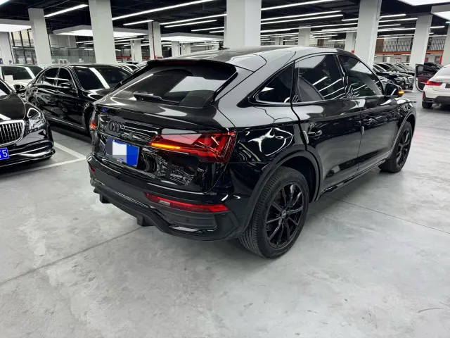 Audi Q5L Sportback — Фото автомобиля 15