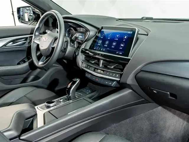 Cadillac CT5 — Фото автомобиля 17