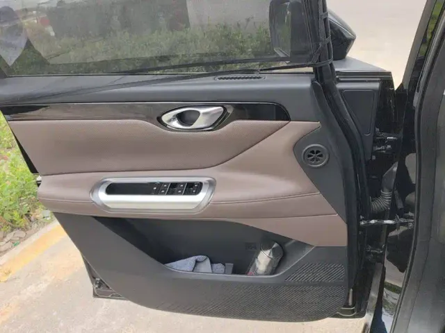 GAC Trumpchi E8 — Фото автомобиля 7