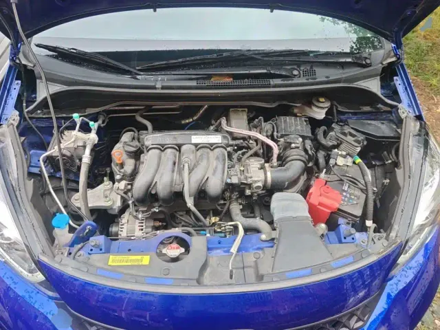 Honda Fit — Фото автомобиля 16