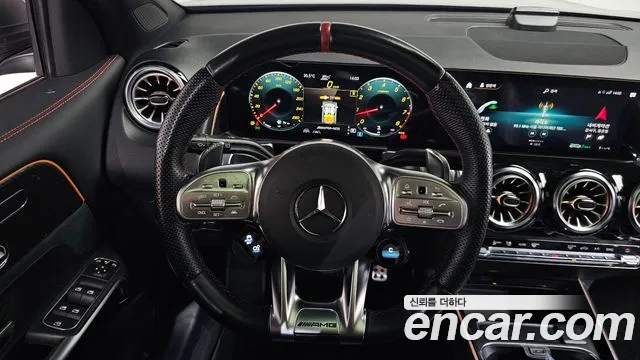 Mercedes-Benz GLB-Class — Фото автомобиля 12