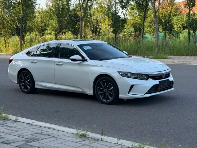 Honda Inspire — Фото автомобиля 2