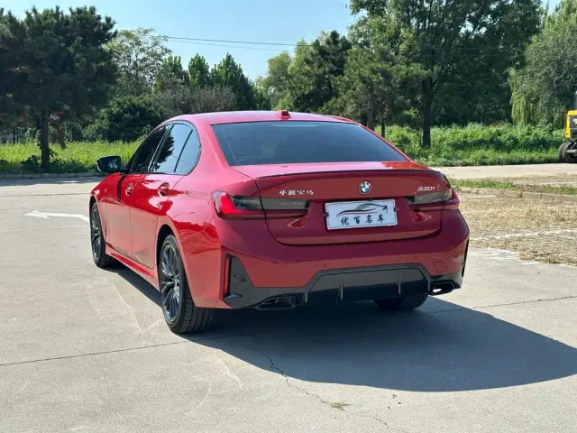 BMW 3 Series — Фото автомобиля 4