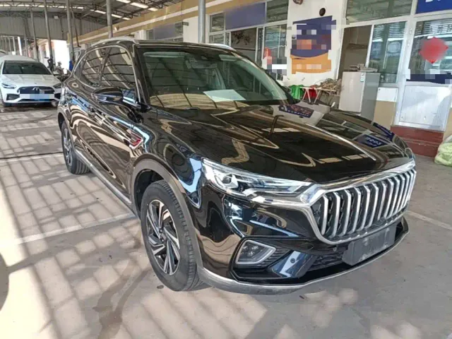 Hongqi HS5 — Фото автомобиля 3
