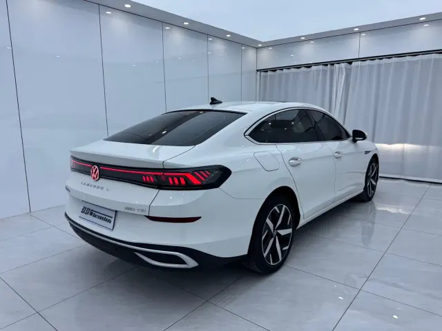 Volkswagen Lamando — Фото автомобиля 4