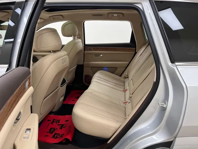 AITO Wenjie AITO M7 2024 Model 1.5T Smart Drive RWD Max 5-Seater — Фото автомобиля 16
