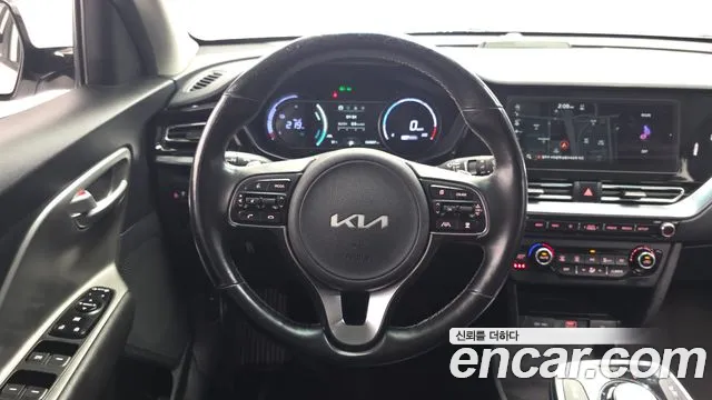 Kia Niro Niro Plus Earth — Фото автомобиля 13