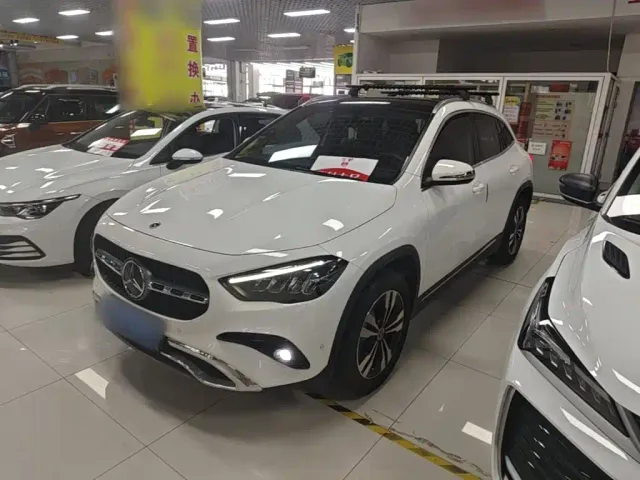 Фотография автомобиля — Mercedes-Benz GLA-Class