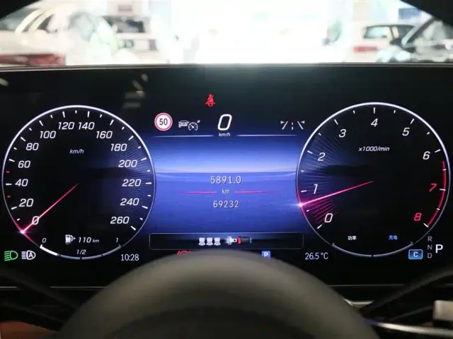 Mercedes-Benz S-Class — Фото автомобиля 7