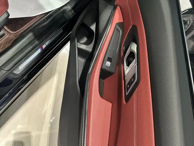 BMW 3 Series — Фото автомобиля 8