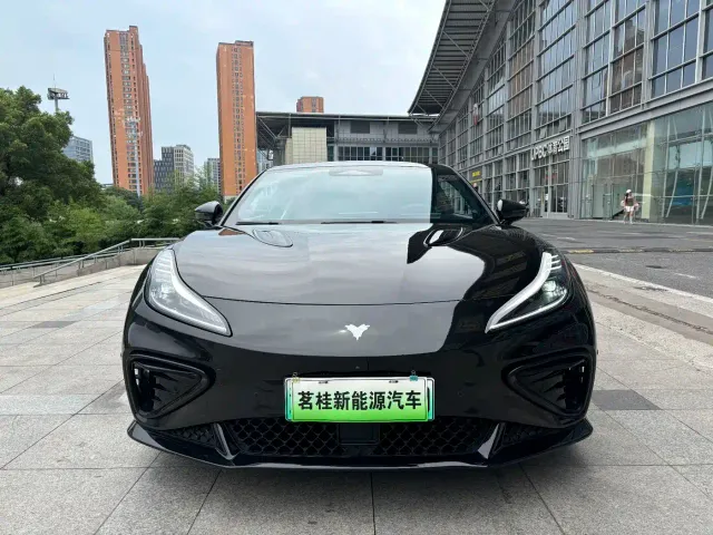 Hozon Neta GT — Фото автомобиля 2