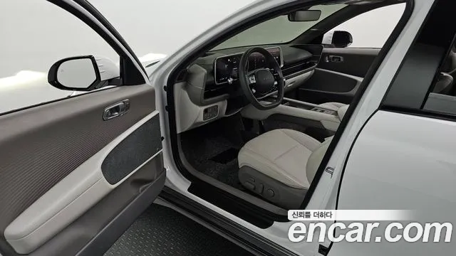 Hyundai Ioniq 6 — Фото автомобиля 15