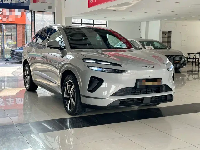 BYD Sealion 06 — Фото автомобиля 3