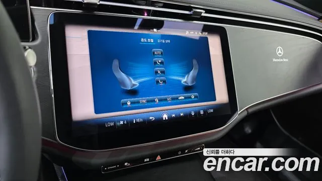 Mercedes-Benz E-Class — Фото автомобиля 12