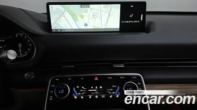 Genesis GV80 — Фото автомобиля 18