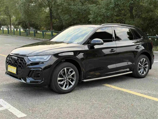 Audi Q5L — Фото автомобиля 2