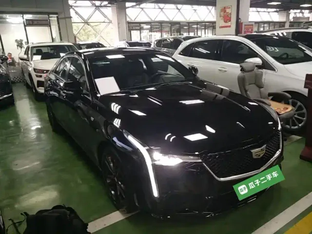 Cadillac CT4 — Фото автомобиля 3