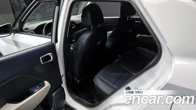 Hyundai Venue Venue 1.6 Modern Plus — Фото автомобиля 10