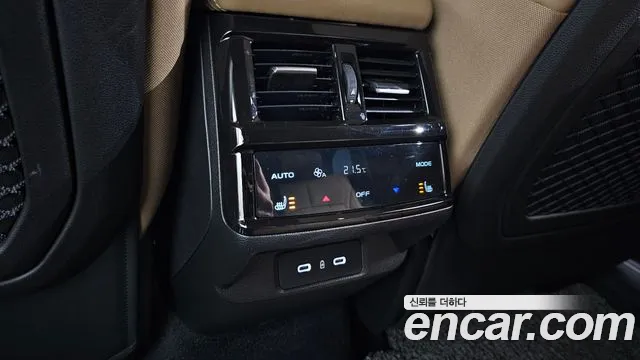 Renault-KoreaSamsung Grand Koleos Grand Koleos — Фото автомобиля 18
