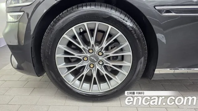 Genesis G80 RG3 — Фото автомобиля 5