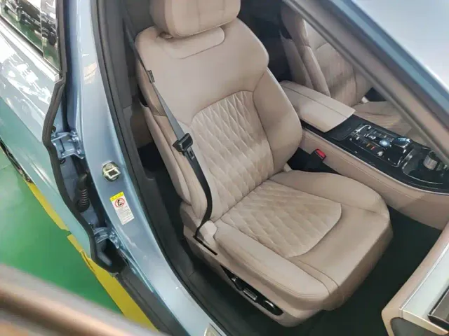 BYD Han — Фото автомобиля 24