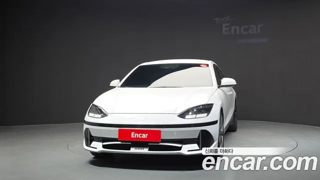 Hyundai Ioniq6 — Фото автомобиля 3