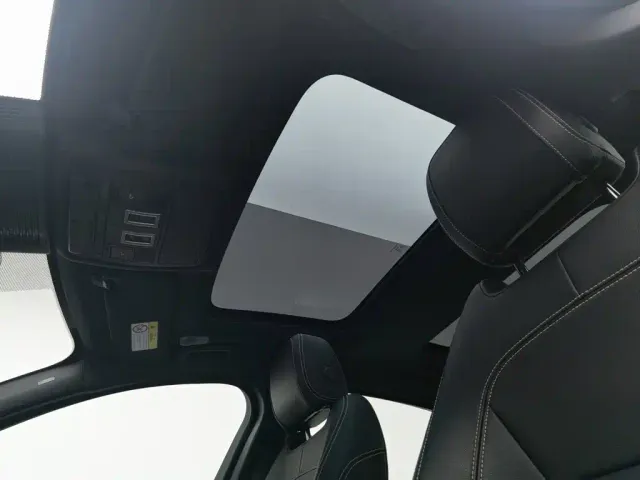 Jaguar XEL — Фото автомобиля 14