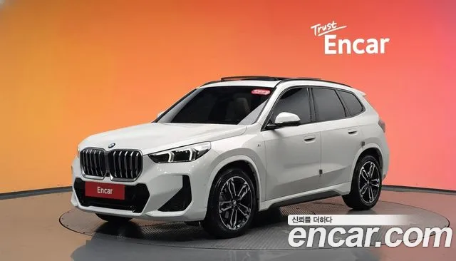 Фотография автомобиля — BMW X1 X1 (U11)